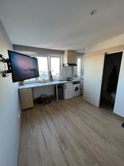 Appartamento Super Studio En Face De La Gare De Mulhouse Esterno foto